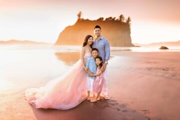 Family Photos Ruby Beach Golden Hour Sunset pink dress Eden Bao