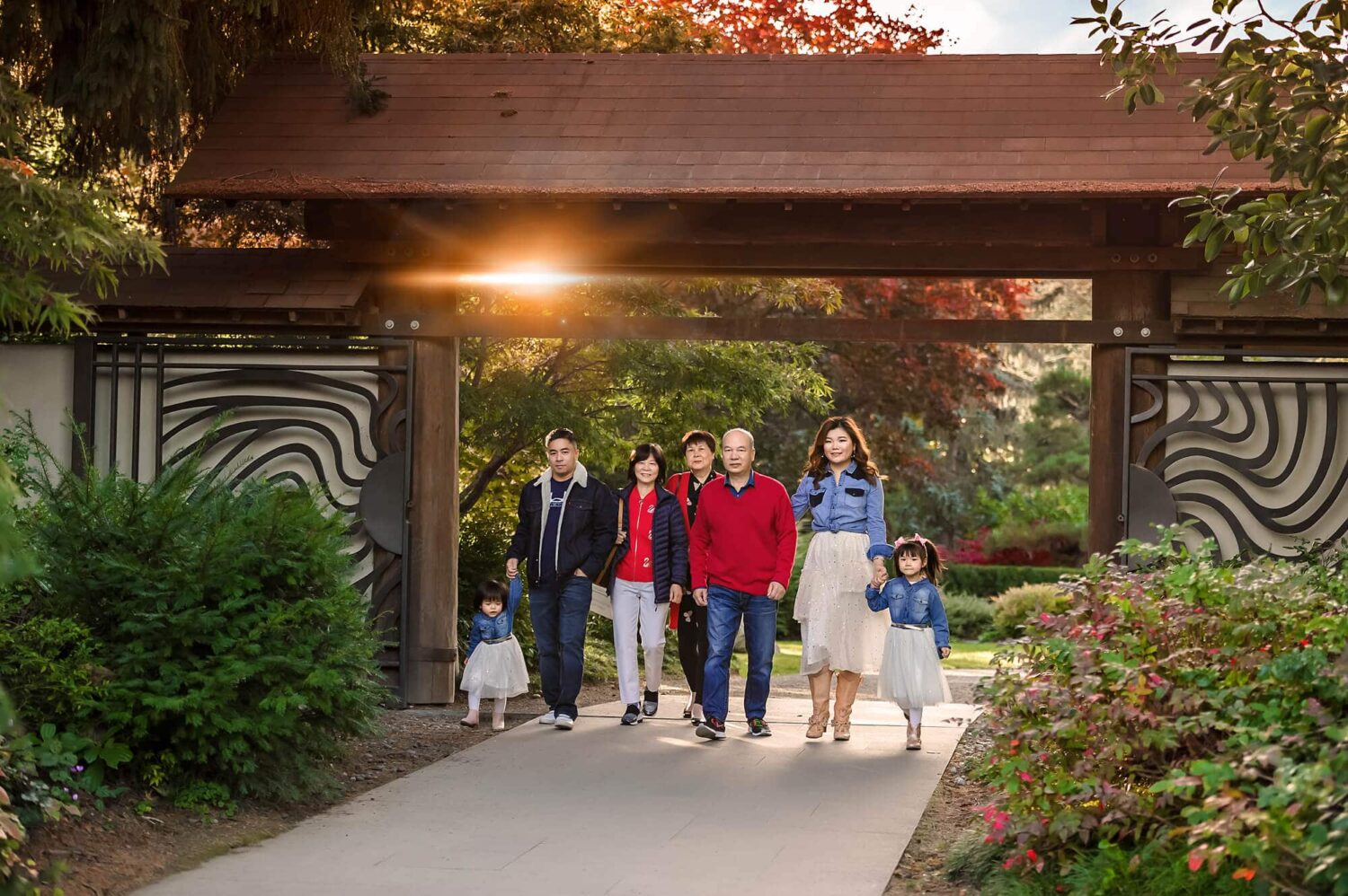 Kubota Japanese Garden Seattle Family Photographer
