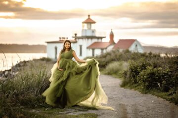 Discovery Park Westpoint Lighthouse Maternity Photo