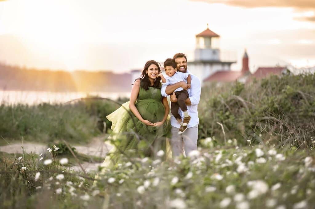 Discovery Park Westpoint Lighthouse Maternity Photography