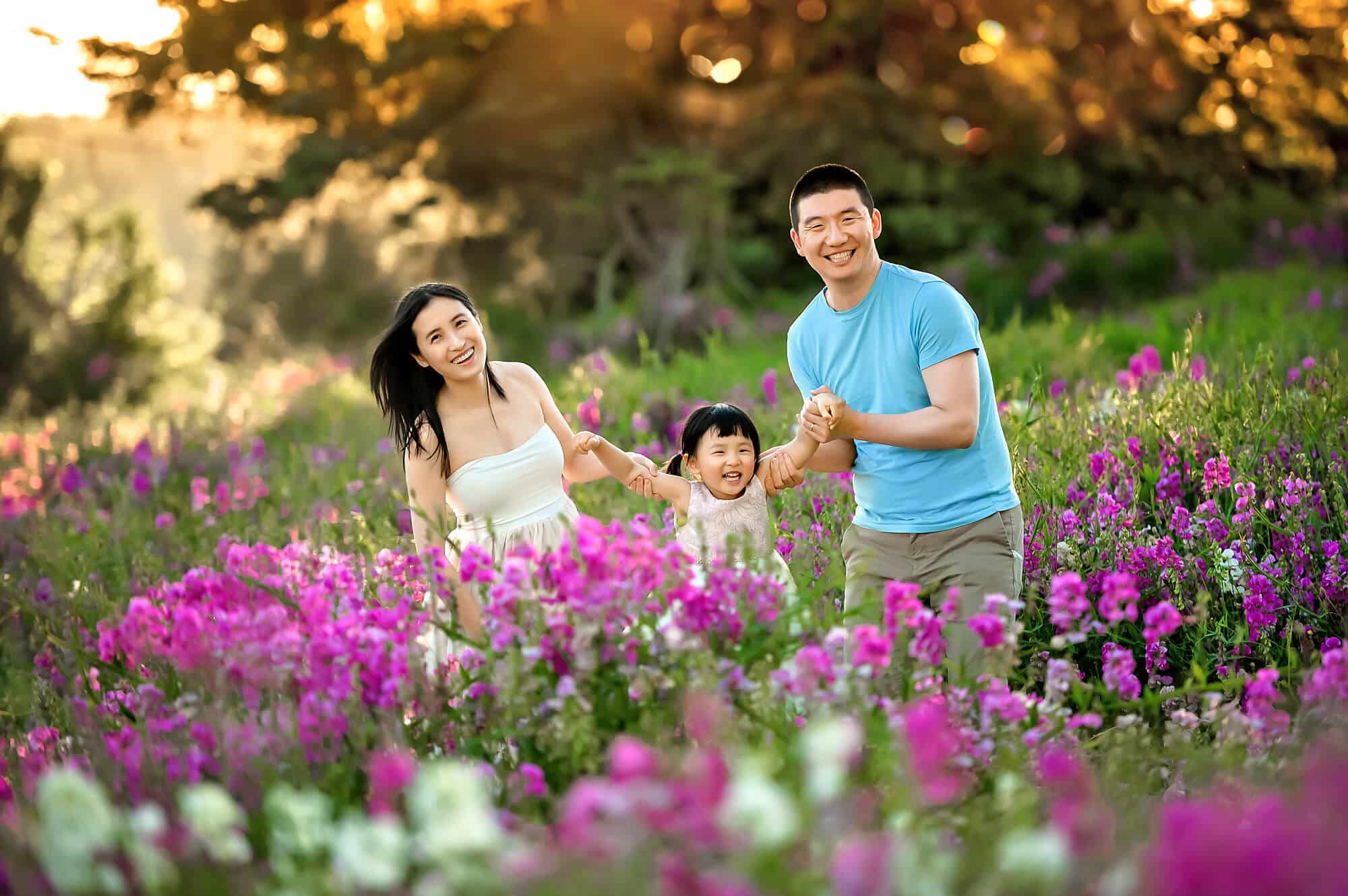 Seattle Discovery Park Sweetpea Flowers Family Photographer