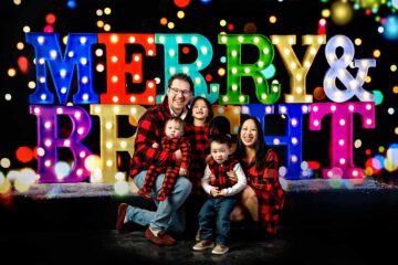 Merry Bright Christmas Family Bellingham Photographer